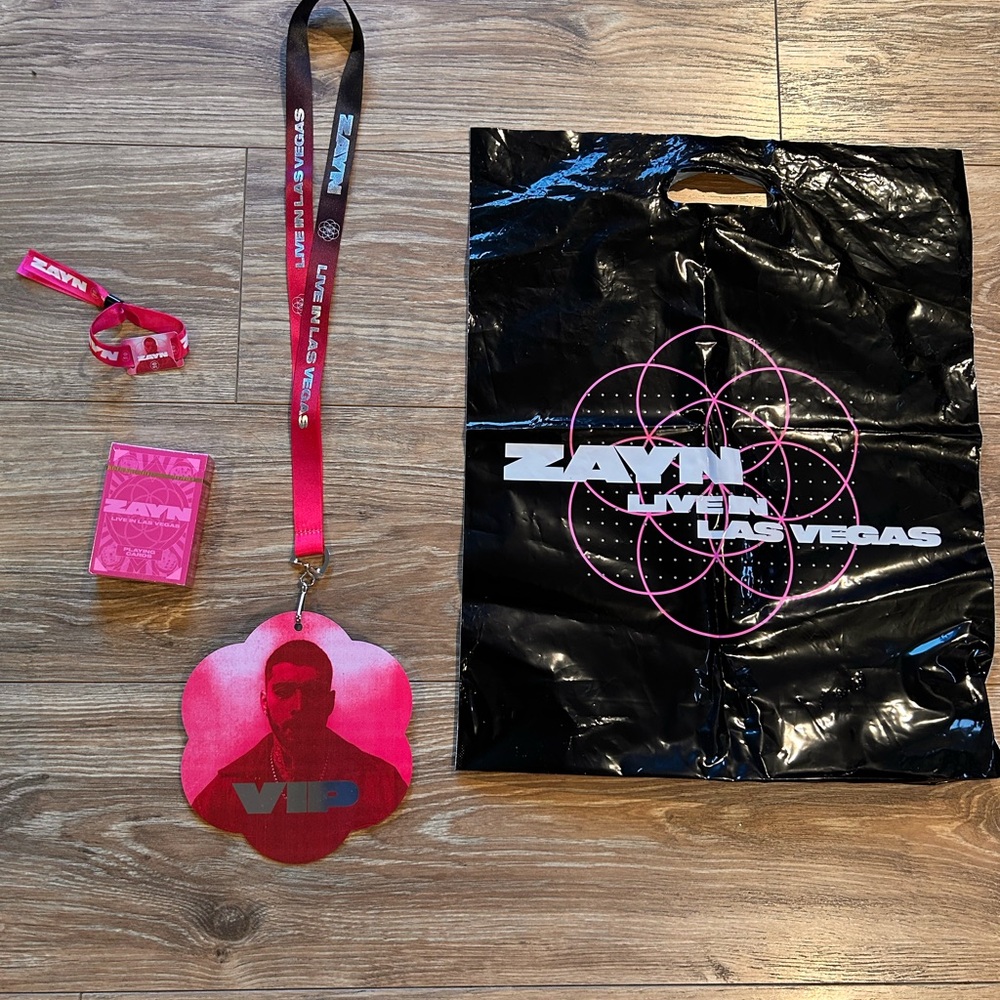 Zayn Live in Las Vegas VIP Lanyard & Merch Set - Black & Hot Pink